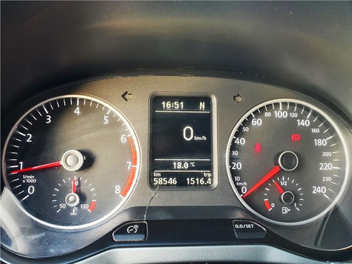 Imagem 14 de 15 de Volkswagen Spacefox 1.6 Msi Trendline 8v Flex 4p Automatizad