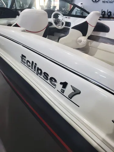 Lancha Arco Iris Eclipse 17 Motor Mercury 115hp 4t
