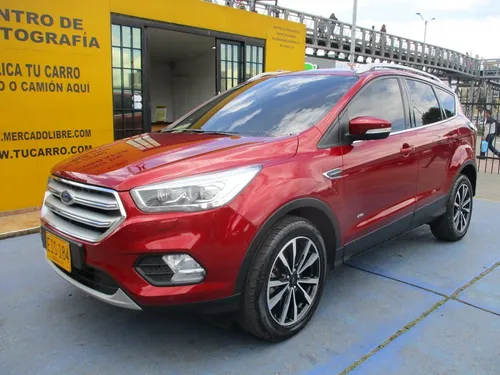 Ford Escape Titanium 4x4 2000cc At Aa