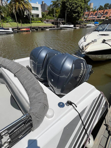 Lancha Fountain Excalibur - 2 Yamaha 300 - Santana Yachts