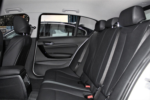 Imagen 9 de 12 de Bmw 118ia Sport Line 2019 Con 6,600 Kilometros