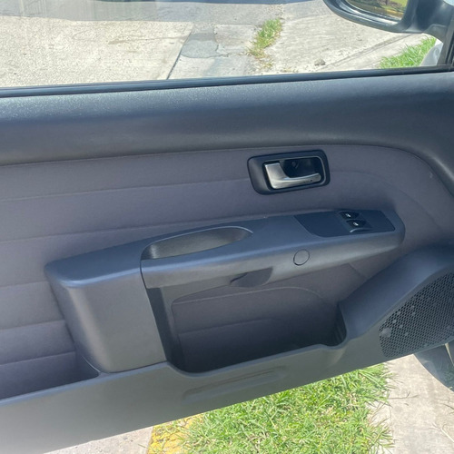 Imagen 10 de 13 de Ram 700 Slt Regular Cab 2018