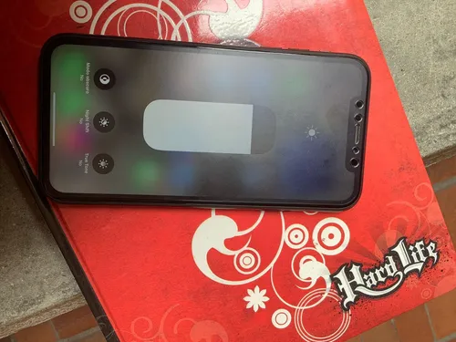 Celular iPhone XR 128gb (Usado)