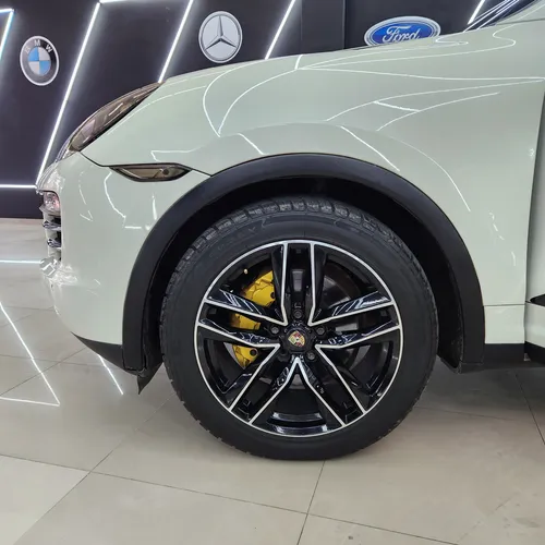 Porsche Cayenne 3.0 Comfort Diesel blindaje 2