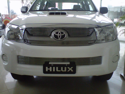 Parrilla Ingen Toyota Hilux 08 10 12 Tuning Aluminio Cromado