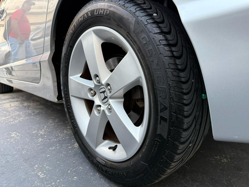 Honda Civic 1.8 Lxs Flex Aut. 4p