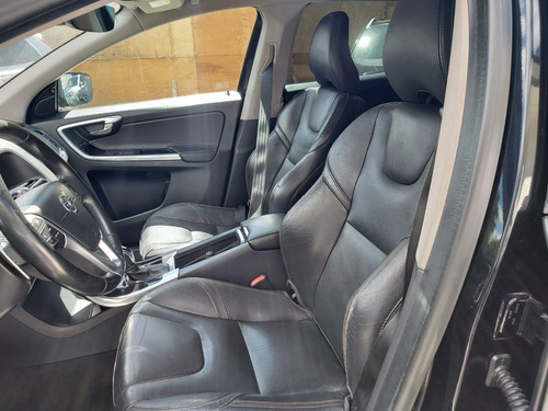 Imagen 10 de 11 de Volvo Xc60 2016 2.0 T5 Inspiration At