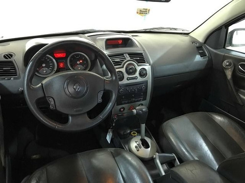 Renault Mégane Sedan Dynamique 2.0 16v