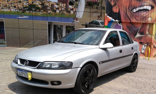 Chevrolet Vectra Gls 2.2v8