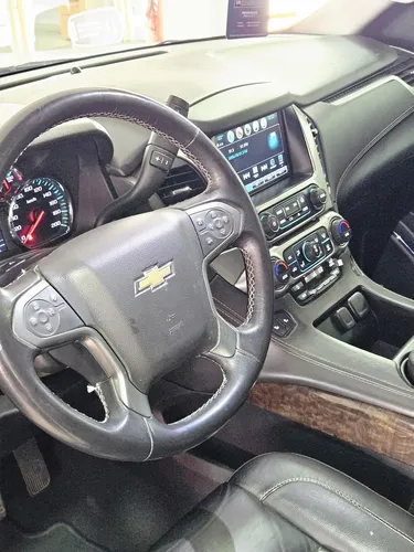Chevrolet Suburban 5.3 V8 LT Piel 2 Fila Asientos At (B)
