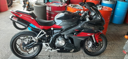 Imagen 1 de 9 de Benelli 302r