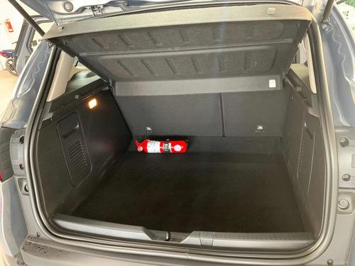 Imagen 14 de 15 de Renault Captur 2017 2.0 Zen