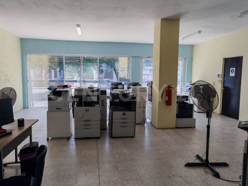 Local Comercial En Venta, Col. Centro Coatzacoalcos Ver.