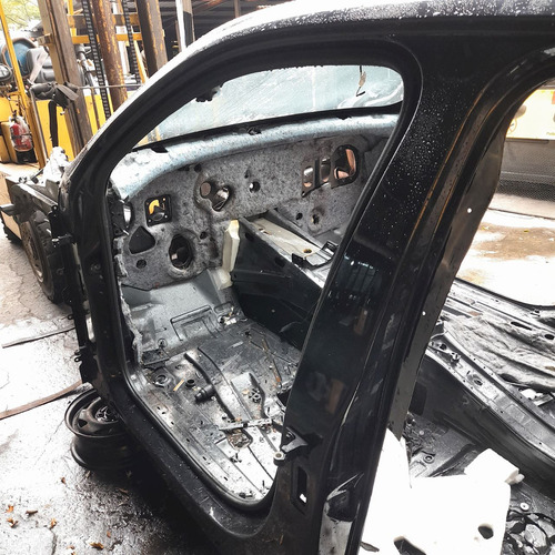 Caixa Ar Pé Coluna Esquerda Porsche Cayenne S 4.8 T 2011 19 (Usado)