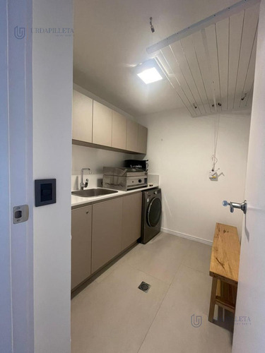 Apartamento Penthouse En Venta Sense Manantiales