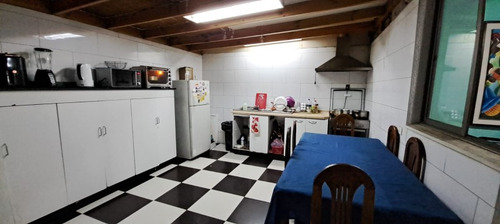Se Vende Casa Con Amplio Patio En Huechuraba