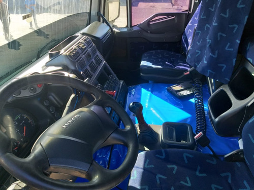 Imagem 11 de 13 de Iveco Stralis 410 6x2 2011 Motor Novo Completo