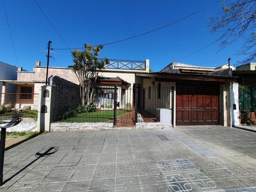Imagen 2 de 27 de Casa - Florida Belgrano-oeste