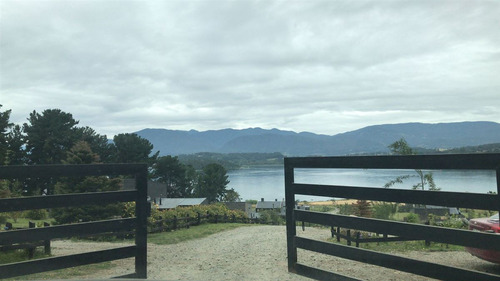 Casa En Venta De 4 Dorm. En Panguipulli