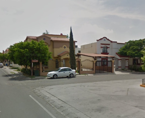 Casa En Venta De Remate Bancario Matignon, Montecarlo, 83288 Hermosillo, Son. -jcbb2