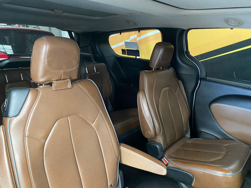 Chrysler Pacifica 2017