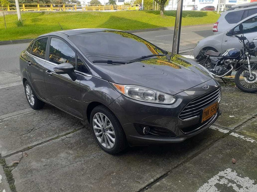 Ford Fiesta Titanium