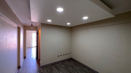 Imagen 5 de 11 de Venta Excelente Oficina 403 En Edificio Santa Maria