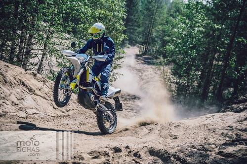 Imagen 15 de 25 de Husqvarna Enduro 701 0km By Rade Garage - Palermo Bikes