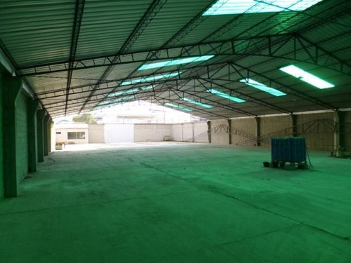 Imagen 3 de 14 de Venta Local Comercial En Malvin Norte De 1496 Metros Cuad.