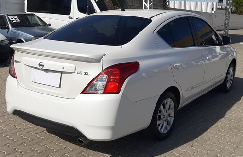 Imagem 3 de 13 de Nissan Versa 2016 1.6 16v Sl Flex 4p