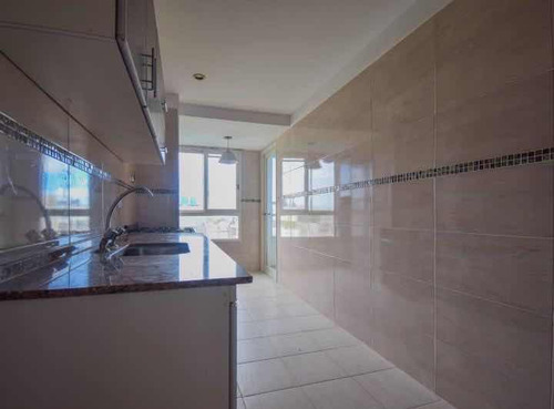 Departamento 2 Dormitorios Av. Belgrano 3200
