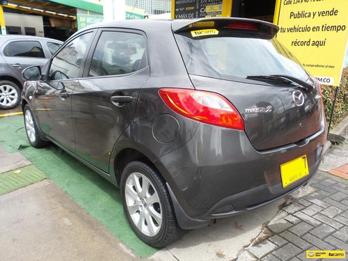 Imagen 5 de 15 de Mazda 2 At 1.5
