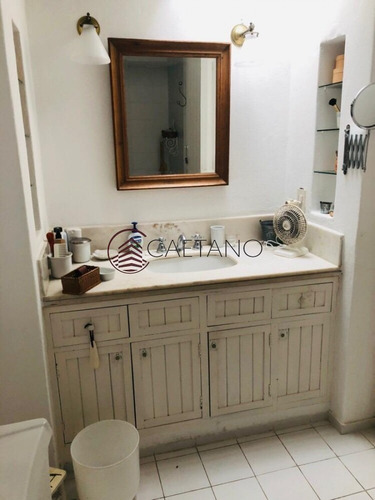 Apartamento En Punta Del Este, Peninsula- Ref: 2535