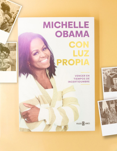 Con Luz Propia. Michelle Obama