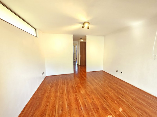 Dpto. En Venta De 3d,2b,1e En Berta Correa