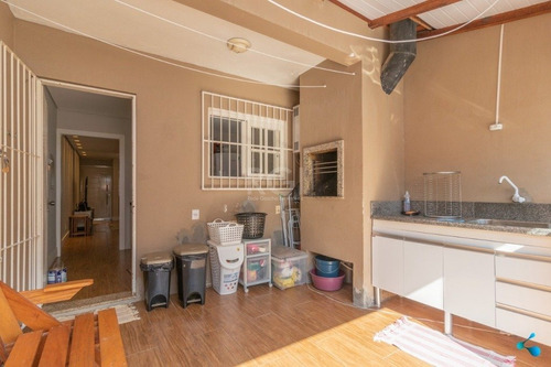 Casa Em Jardim Itu Com 3 Dormitórios - Sc12188