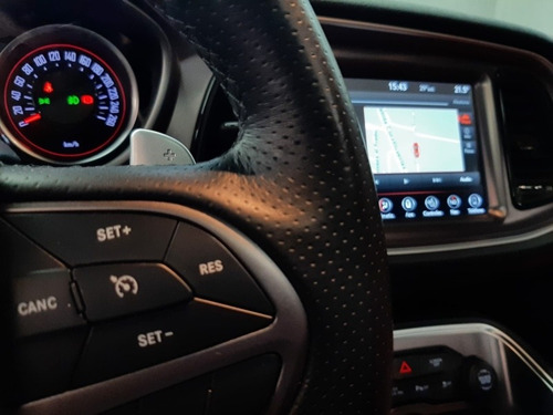 Imagen 12 de 15 de Dodge Challenger 2019 3.7 3.6 Dual Stripes At
