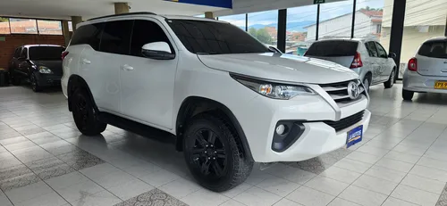 Toyota Fortuner 2.4 Street At 7As