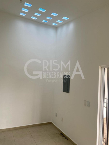 Amplia Bodega En Excelente Ubicación En Venta O Renta En Tuxpan, Ver