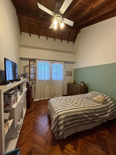 Casa 5 Ambientes En Venta - Calle Carlos Casares, San Fernando