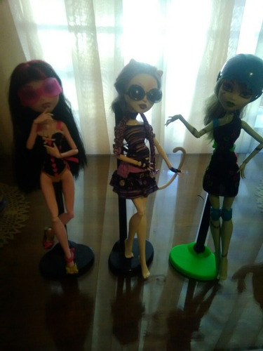 Imagen 7 de 7 de Set 03 Muñecas Monter High