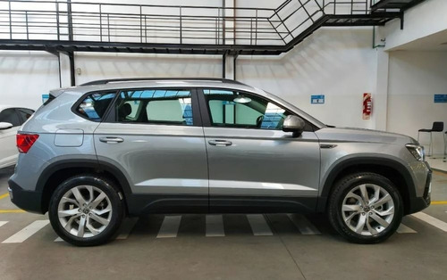 Imagen 11 de 25 de Volkswagen Taos Comfortline 250tsi Gp