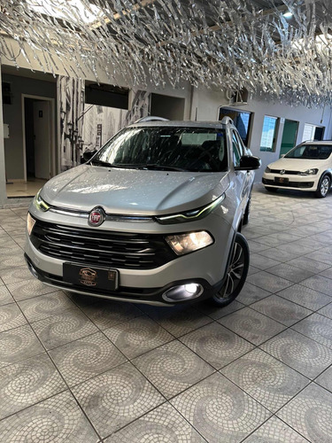 Fiat Toro 2.0 Volcano 4x4 Aut. 4p