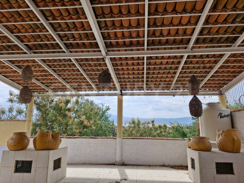 Terraza Con Departamento En Venta En El Chante, Jocotepec, Jalisco