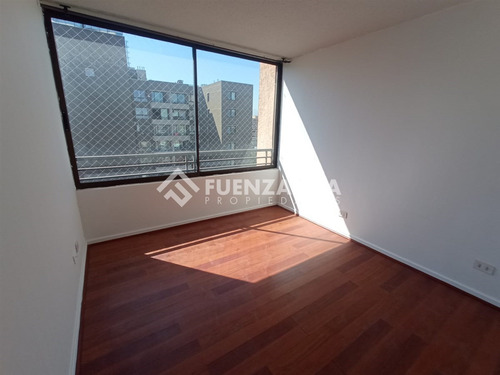 Departamento En Venta De 3 Dorm. En San Miguel