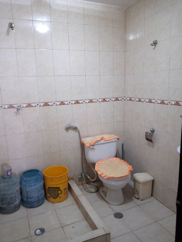 Townhouse En La Urbanización Samanes De Betania I, Charallave.
