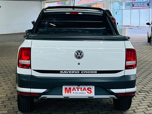 Volkswagen Saveiro 1.6 16v Cross Cab. Dupla Total Flex 2p