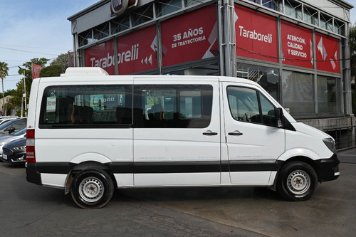 Imagen 8 de 18 de Mercedes Sprinter 2016 2.1 415 Combi 3665 150cv 9+1 Tn