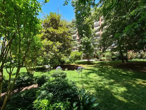 Venta Dúplex Con Jardín Vitacura: Jardín Del Este