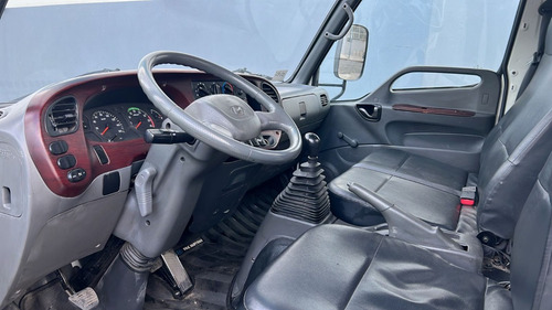 Hyundai Hd78 / Primera Mano / Autoglas